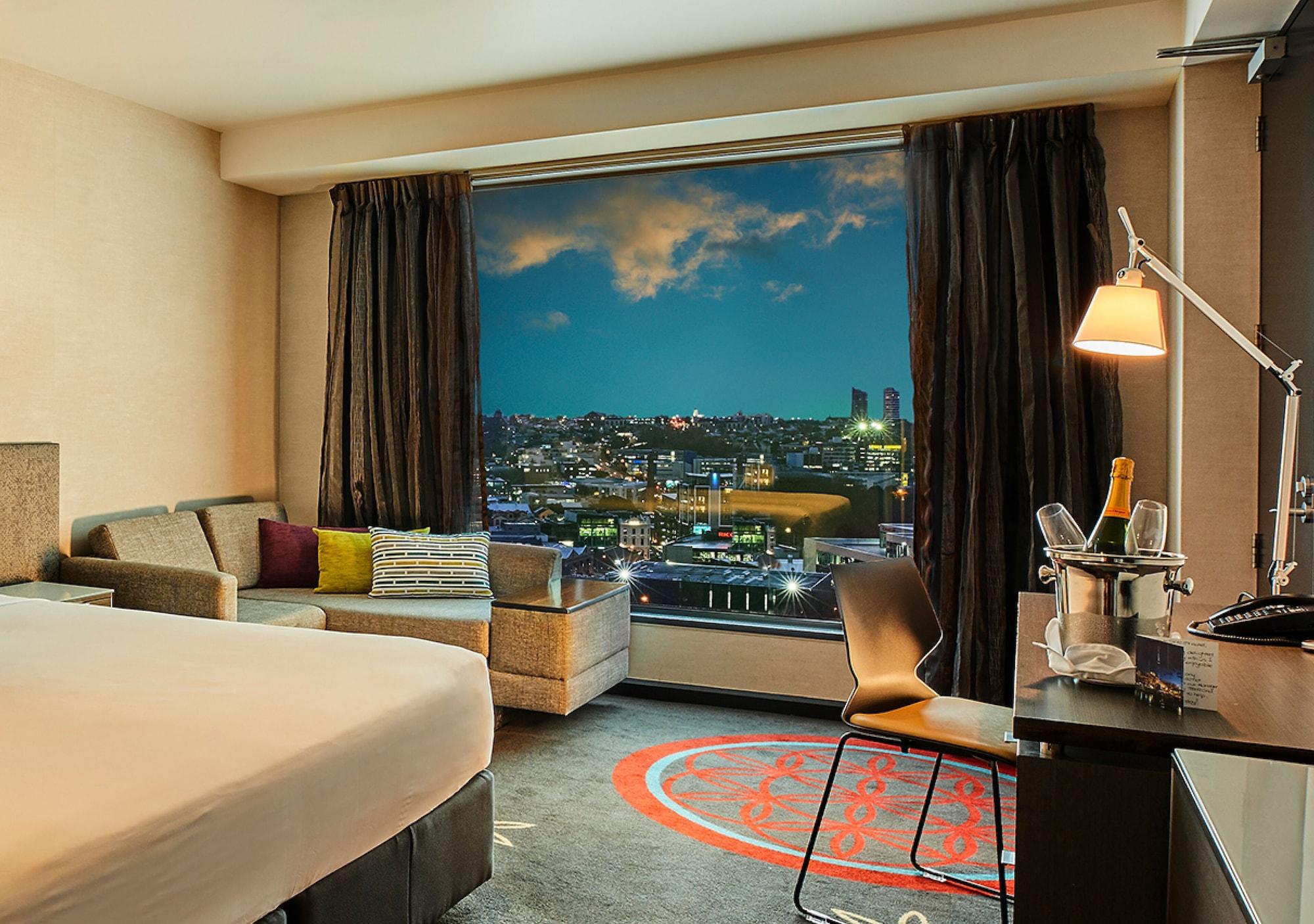 Skycity Hotel Окленд Экстерьер фото