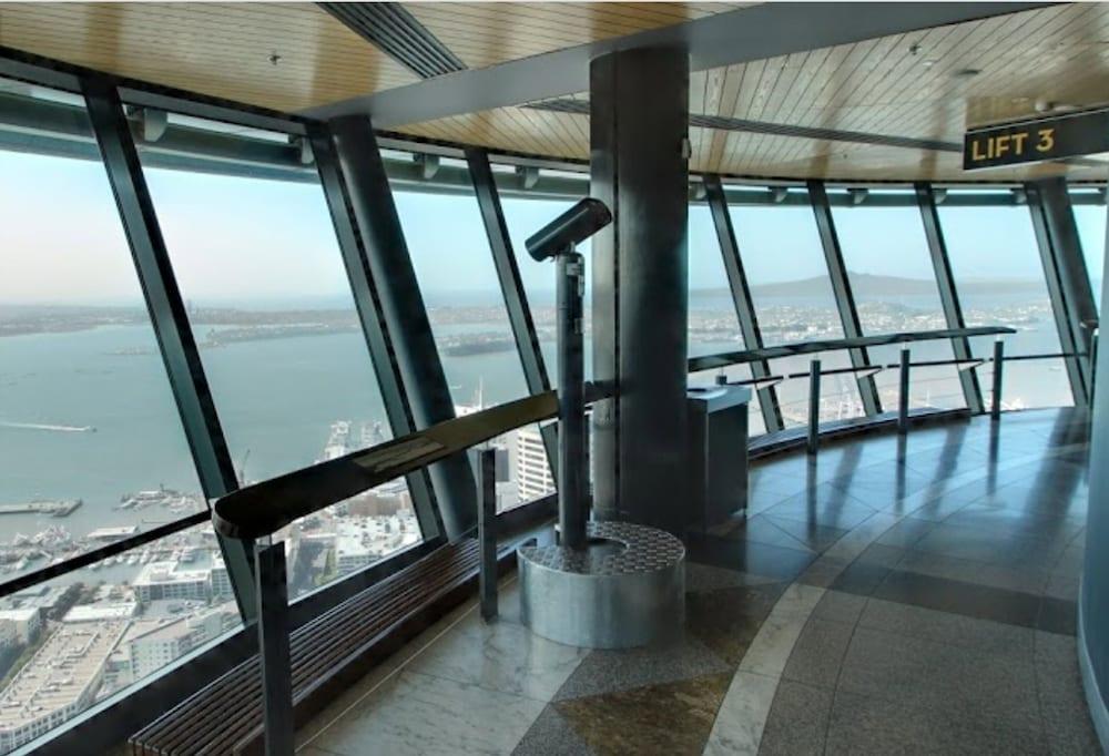 Skycity Hotel Окленд Экстерьер фото