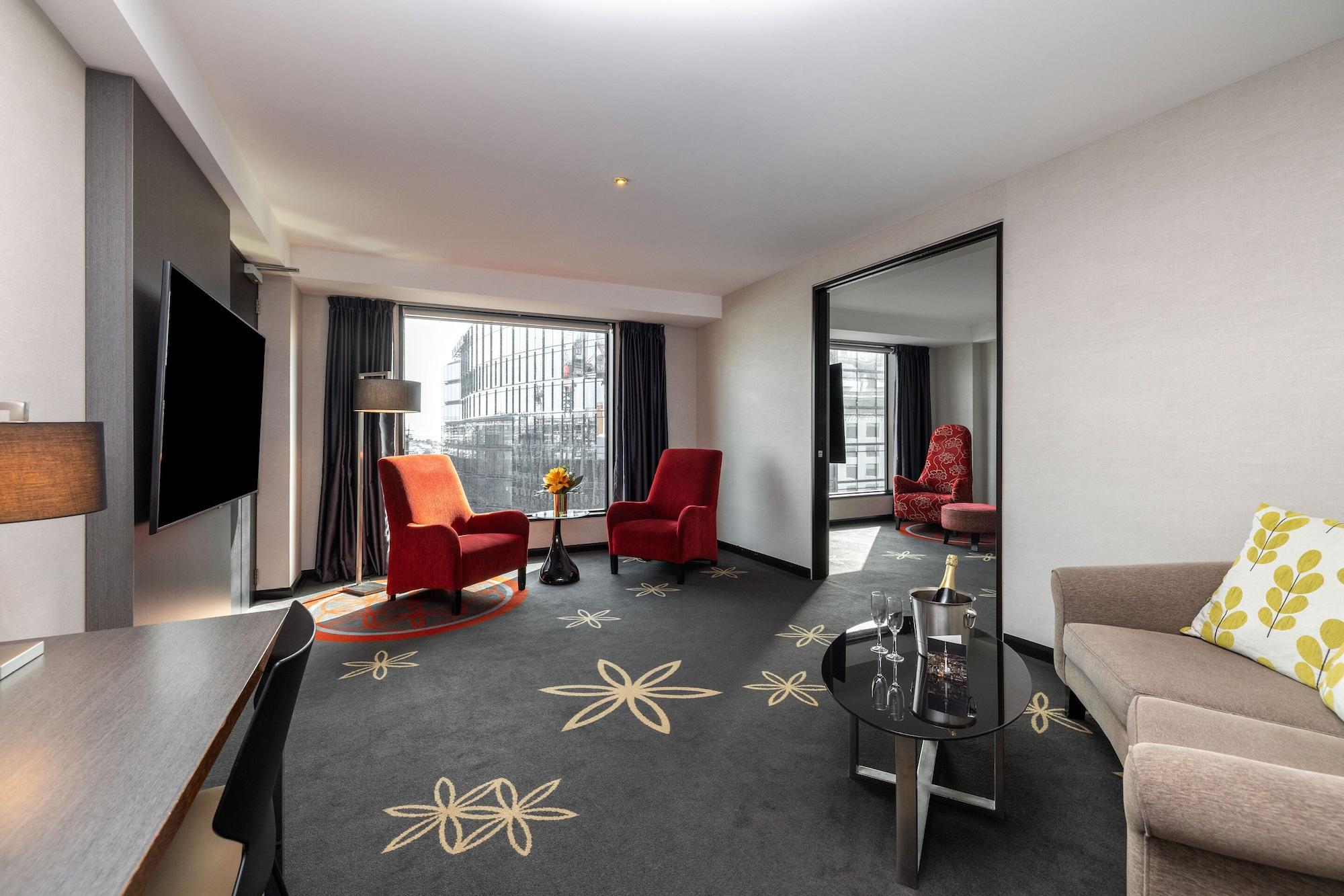 Skycity Hotel Окленд Экстерьер фото