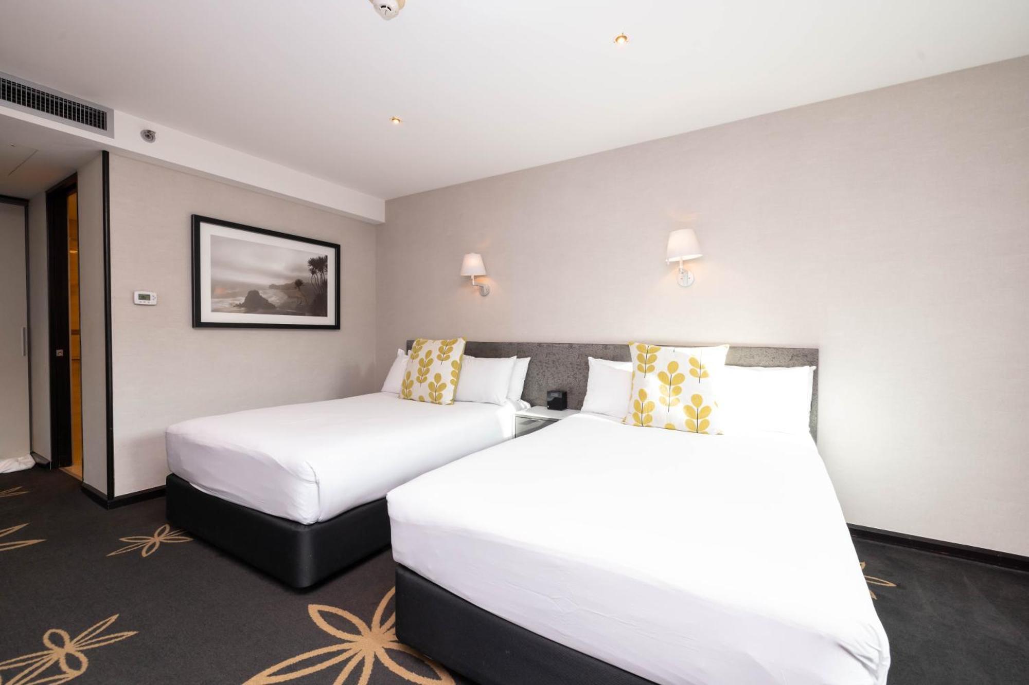 Skycity Hotel Окленд Экстерьер фото