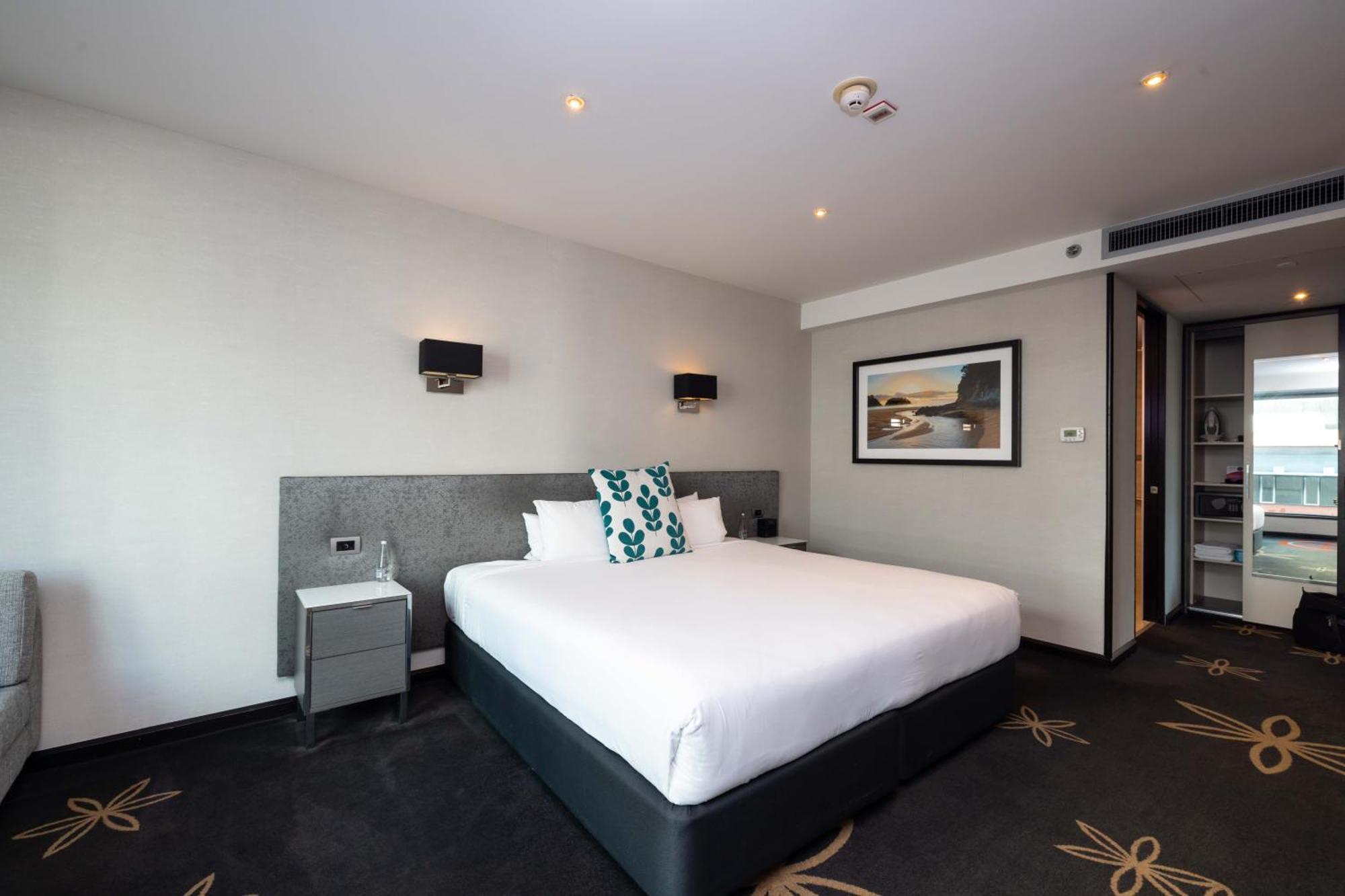 Skycity Hotel Окленд Экстерьер фото